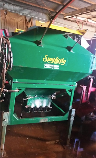 Grain Trucks For Sale >> Simplicity 2 Bin Front Mount Air Seeder Box For Sale | Machinery Grain Trucks For Sale >> Simplicity 2 Bin Front Mount Air Seeder Box For Sale | Machinery